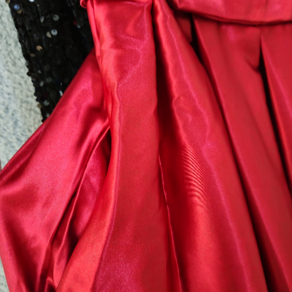 Black & Red Maxi Dress M Medium Sequined Satin Long Sleeve Formal Gown AO YAN - Picture 4 of 12